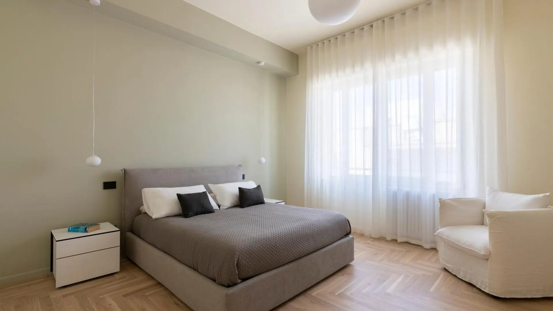 Lilium Luxury Apartment Augusta Olaszország